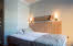 Photo by: Kjell Ove Storvik
mail@kjellovestorvik.com
Bed in room Single